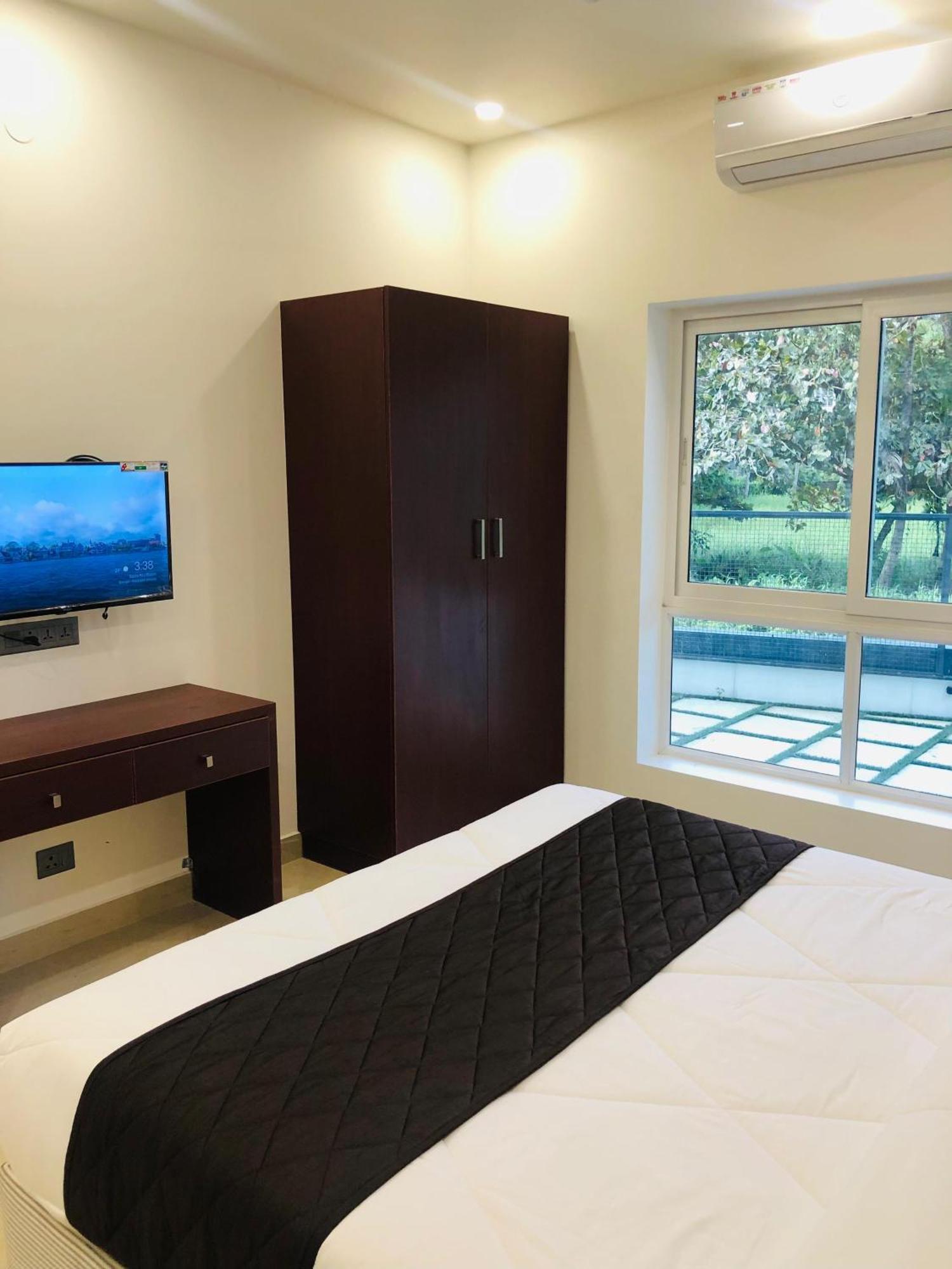 The Lotaz Hotel Kochi エクステリア 写真