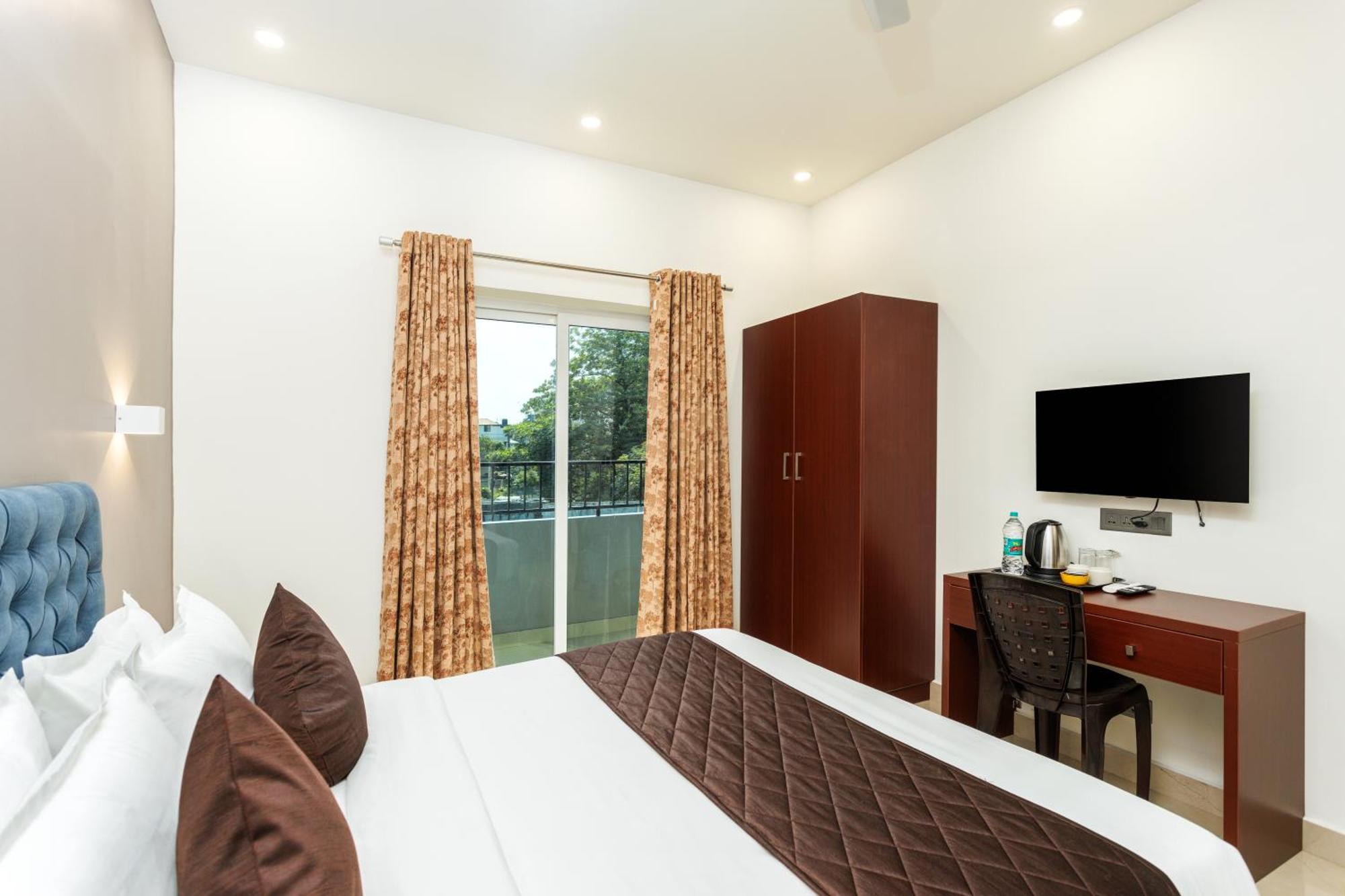 The Lotaz Hotel Kochi エクステリア 写真
