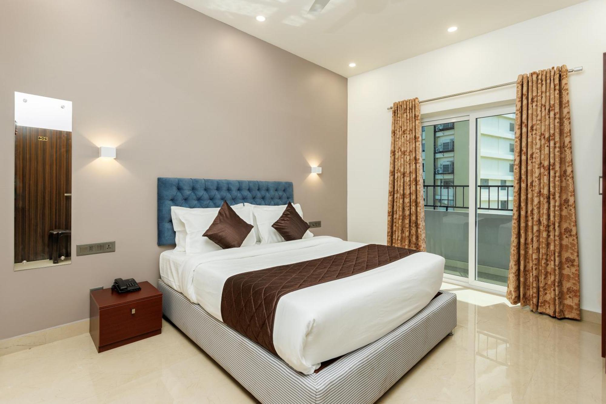 The Lotaz Hotel Kochi エクステリア 写真
