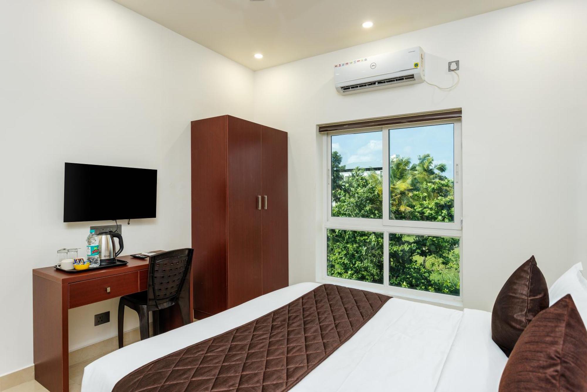 The Lotaz Hotel Kochi エクステリア 写真