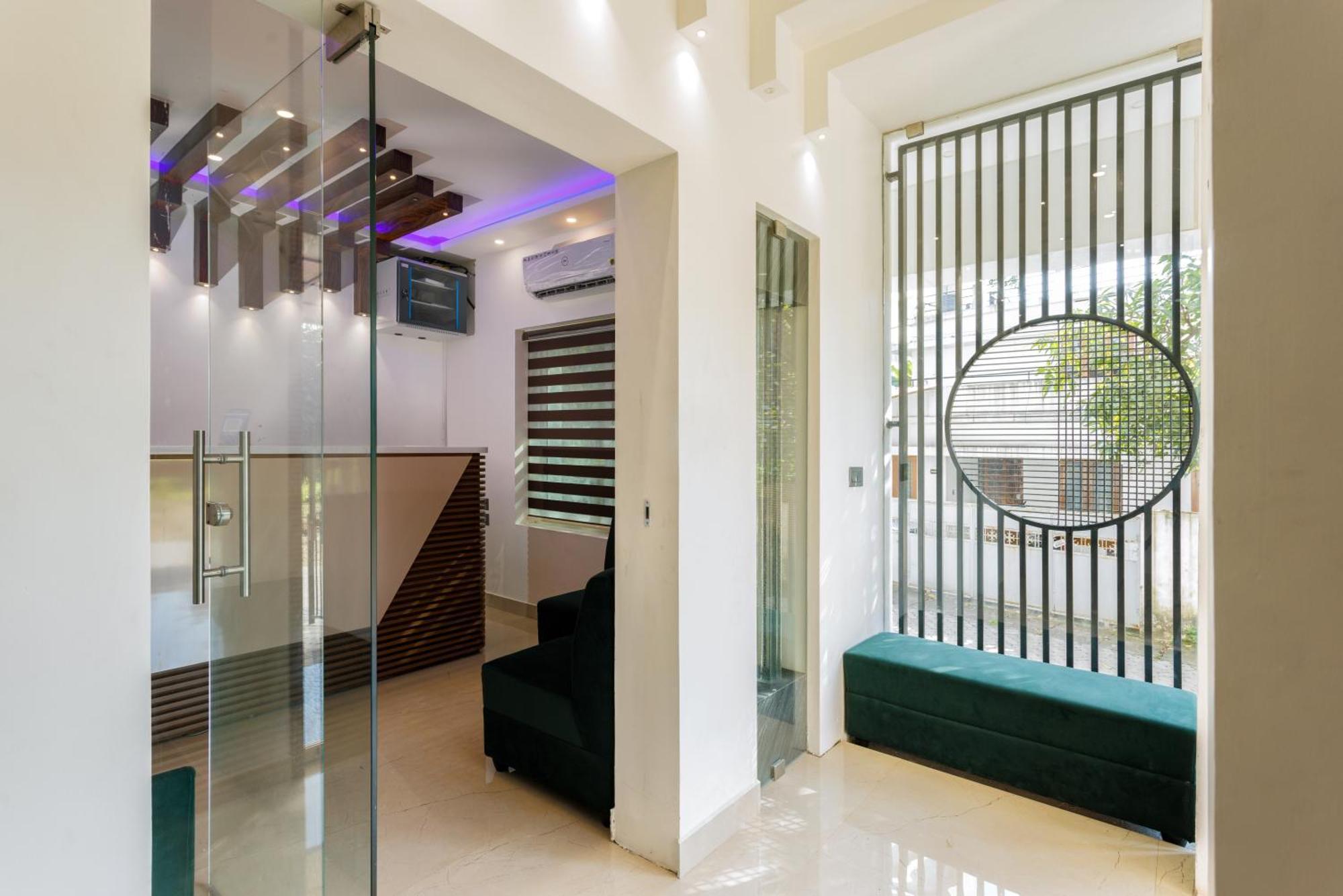 The Lotaz Hotel Kochi エクステリア 写真