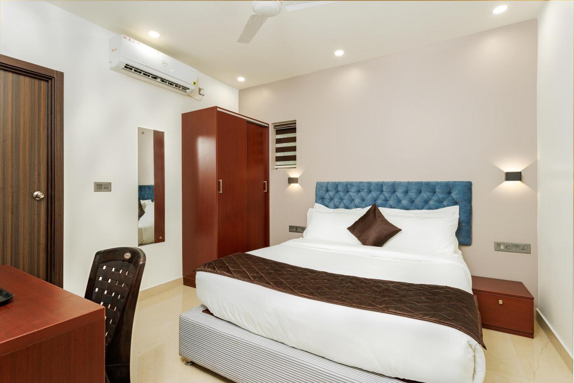 The Lotaz Hotel Kochi エクステリア 写真
