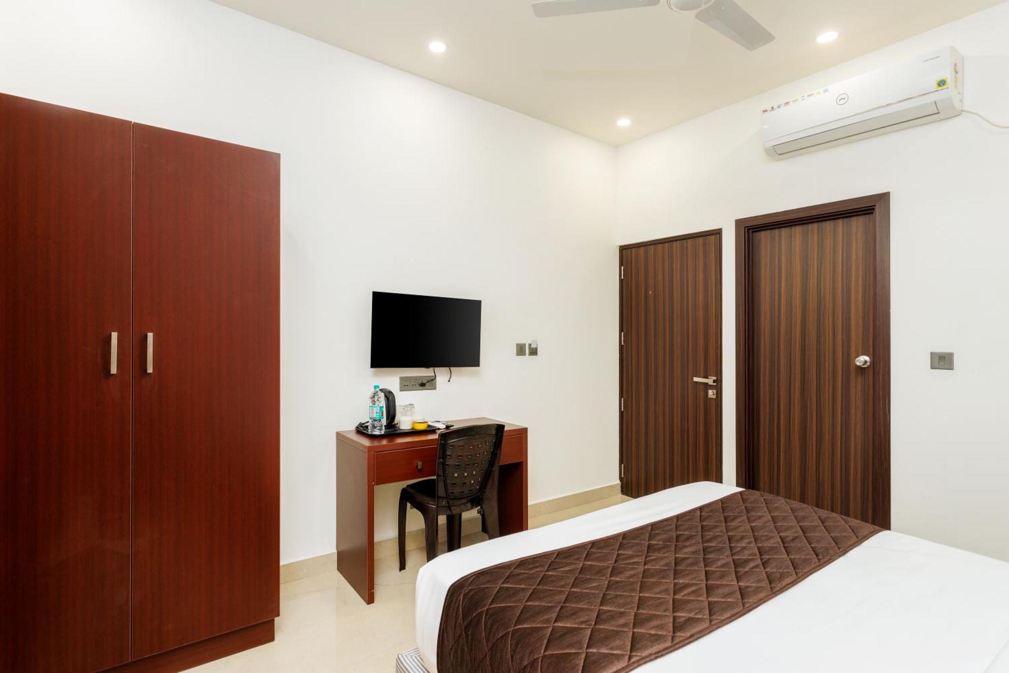 The Lotaz Hotel Kochi エクステリア 写真